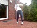 10 minutes juggling - 988 kick up´s (Record: 2295) 10 minutes juggling - 988 kick up´s (Record: 2295)