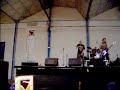 Akto Makabro con la colaboracion del Chipi tocando Musica Oi! de Kaos Urbano en el AtxoRock de Valdepeñaswww.komandovaldepenyas.blogspot.com