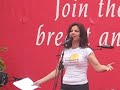 fran drescher tells a joke at the la revlon run/walk for women