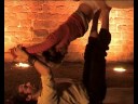 Acro Yoga auf der Burg Landeck.wmv