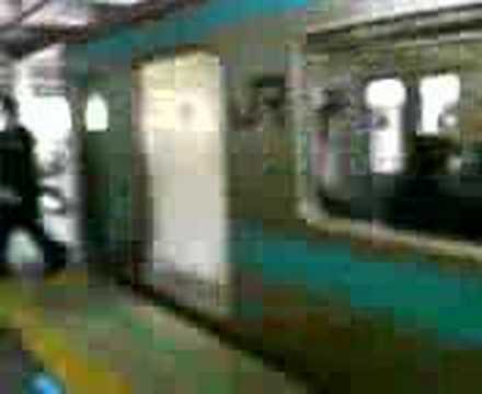JR東日本 京浜東北線 田端駅209系発車 (200801221258.3gp)