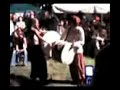 HollóÉnek(Kéménd)Tagok:Arany Zoltán:középkori duda,középkori síp,ütőhangszerek,buzuki,énekBorsos Péter:középkori dob,lábcsörgőDickmann Roland:középkori duda,furulya,ütőhangszerek,énekMadai Anita:hegedű,énekSós István József:középkori dob