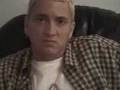 videos de Eminem does not like when you disturb the Left 4 Dead Witch.