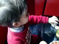 Olha filhão, Papai trouxe Kinder ovo!