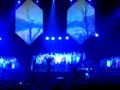 a t� corsica, une vielle et magnifique chanson du groupe qu'ils n'avaient pas chant�s depuis des ann�es, ouverte par les 500 choristes