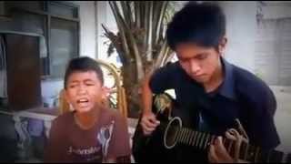 หน้าบ้านๆ แต่เสียงขันเทพ !!