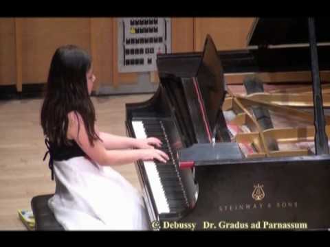 Anna performing in the AADGT winners concert 2009 where she met many YouTube friends from all over the world. See video