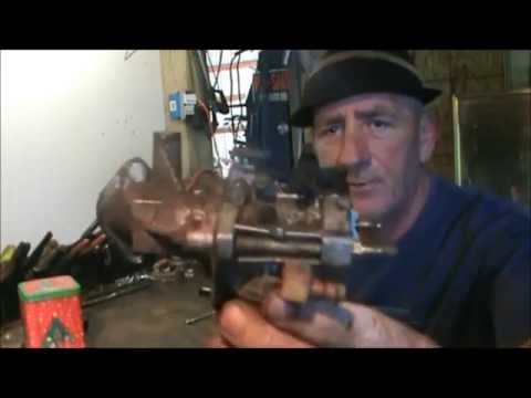 how to rebuild a carburetor on a briggs and stratton