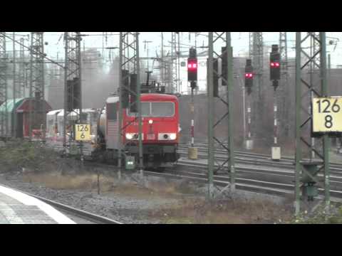 BR 155 mit 5 Cargo Beamer Wagen und Mischer