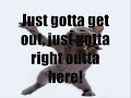 Cat's sing Queen