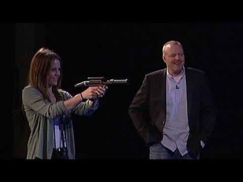 Stefan Raab lässt auf seine Gäste schießen - TV total