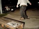 20sec. video with the sounds of skateboarding.