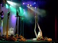 ACROBACIA EN TELA EN EL BROADWAY (animal spirit)