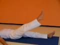 Beinuebungen im Sitzen - Yoga Vidya Gelenkübungen Teil 4