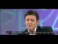 imiton komentatorin Ahmet Shqarin