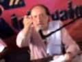 Alborghetti joga o pau no cinegrafista