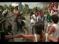 Brigada reprime com violência