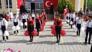 İzmir Orkide ilkokulu 2/B Sınıfı 23 Nisan gös