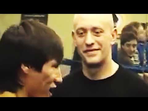 No Touch Master VS Muay Thai Fighter