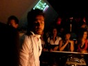 il grandissimo tommy vee dj ospite della serata alla discoteca joia di rubiera reggio emilia!!!!!tommy una persona fantastica,che da una carica esplosiva al pubblico!!!!!!!!tommy  finalmente ti ho rivisto e usato la tua grande maglia 