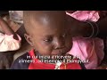 Questo video illustra la fragile situazione dell'infanzia nella Repubblica Centrafricana e delinea le varie fasi della terapia nutrizionale che l'UNICEF adotta a beneficio dei bambini malnutriti. Nella Repubblica Centrafricana, terzo paese più povero del mondo, la metà delle morti di bambini sotto i 5 anni è legata alla malnutrizione. La sfida dell'UNICEF nel paese è raggiungere il numero massimo di bambini con interventi nutrizionali essenziali e ad alto impatto per la loro sopravvivenza. www.unicef.it