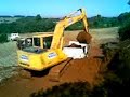 ESCAVADEIRA PC150 KOMATSU