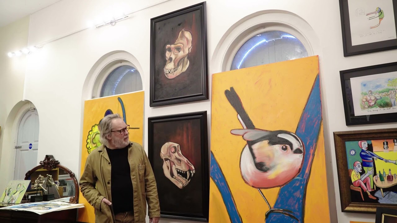 Giant Long Tailed Tit | Vic Reeves TV
