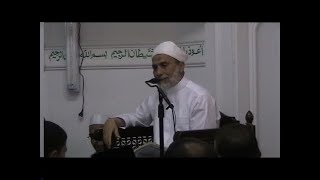 لا ينبغي للسالك أن يُعبِّر عن وارداته، فإن ذلك يُقلُّ عملها في قلبه، ويمنعه وجود الصدق مع ربه.