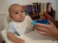 videos de Baby Seth's First Solid Food!