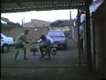 videos de Rough and Tumble (RAT) Defence with a Wheel Spanner