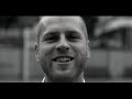 official video for new single 'halfd in love with elizabeth' - due for release on 25th august with an ep featuring two brand new mystery jets songs.

for a free download featuring the new songs go to: www.myfreedownload.co.uk/mysteryjets