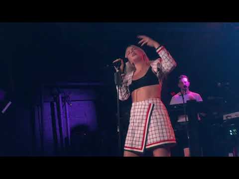 Anne-Marie - 2002 @ Brighton Music Hall, Allston, MA 9/13/2018