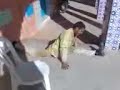 le plus bizard fou du monde a TAMRI