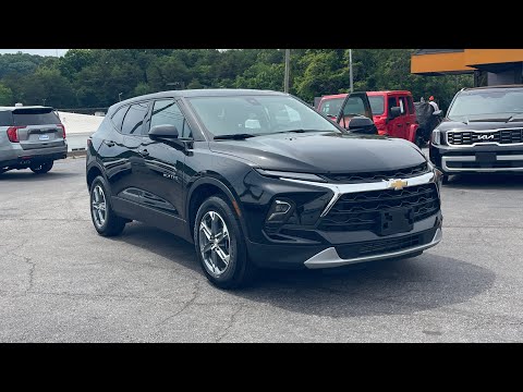 Used 2025 Black Chevrolet LT image 1