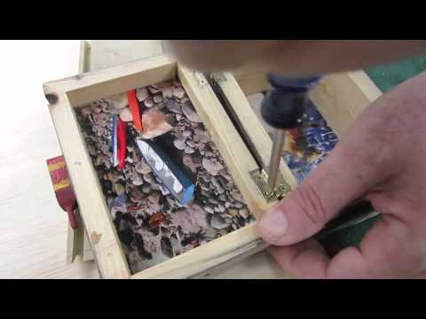 how to attach hinges to a box