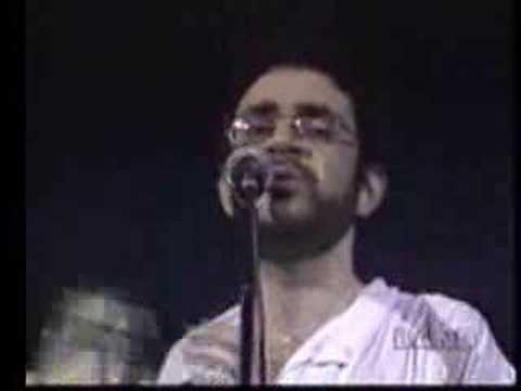 Video de Se Fiquei Esperando Meu Amor Passar (Live) de Legião Urbana