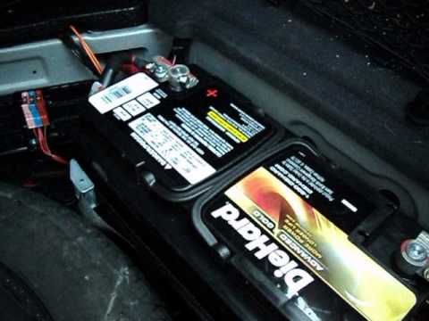 mercedes-benz cls 500/550 main battery change and location