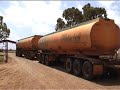 Australien Roadtrains in action Australien Roadtrains in action