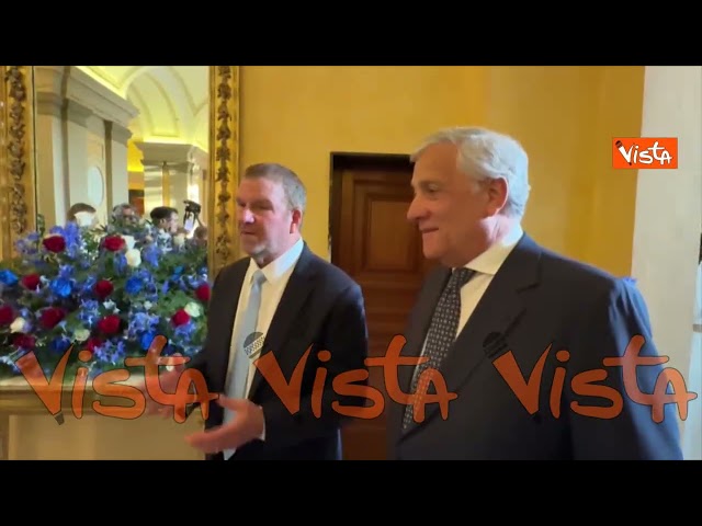 L'Ambasciatore Usa Fertitta a Tajani: Nessuno più di lui lavora sodo per la pace nel mondo