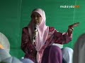 Wan Azizah meets with single mothers in Penanti