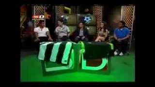 Centro Universitario del Futbol en el estudio de Segunda División TV Centro Universitario del Futbol en el estudio de Segunda División TV