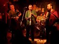Os cempes van de Polkas (Dzine)