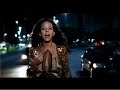 Bebel Gilberto: "Momento" music video