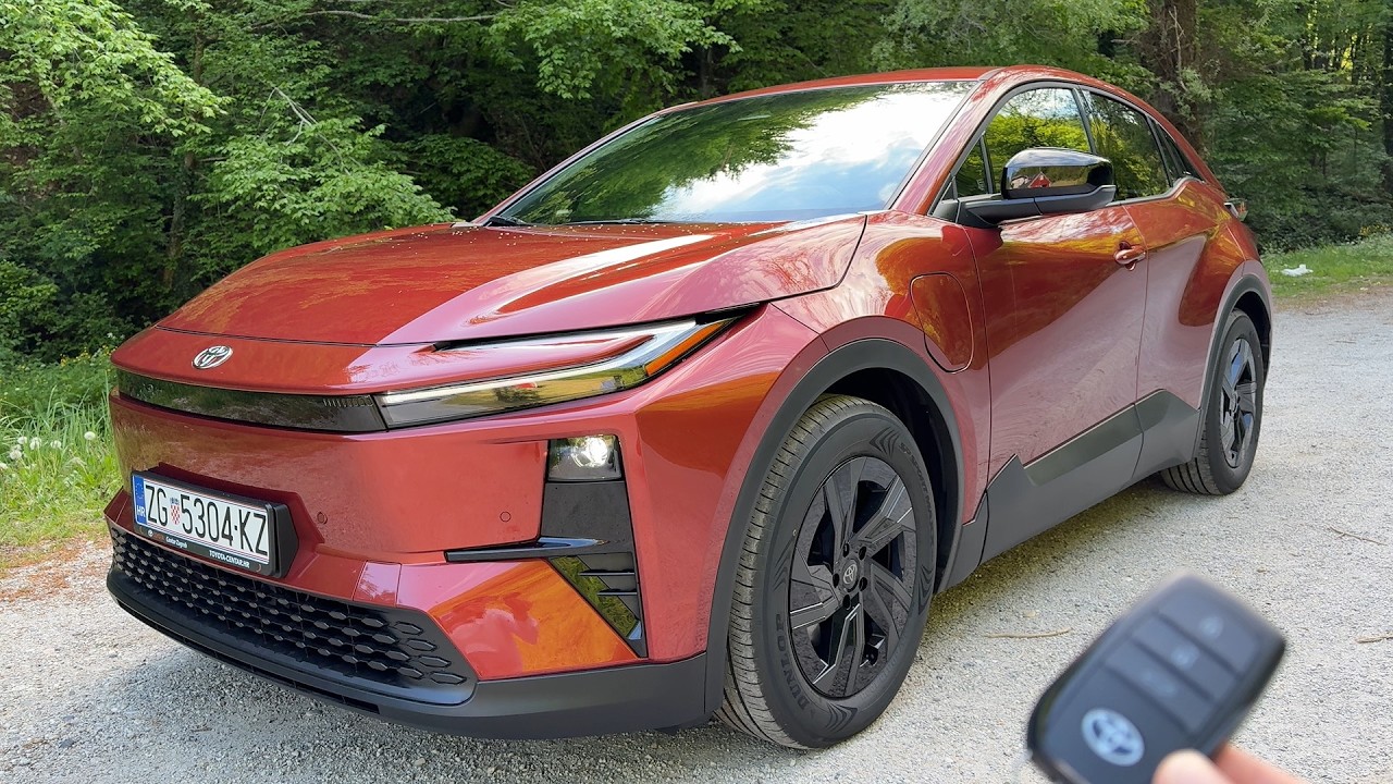 TOYOTA C-HR+ 2026 (Europe) - FULL in-depth REVIEW (FWD, 77 KWh)