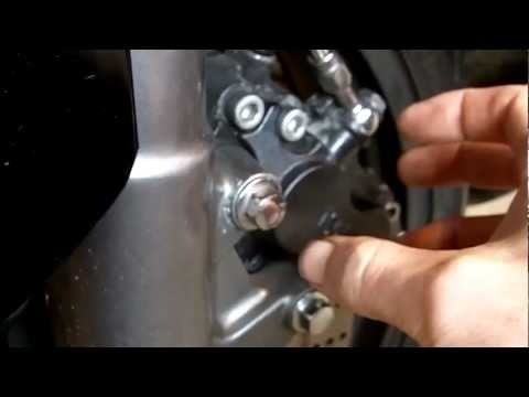 how to bleed front brakes on a motorcycle