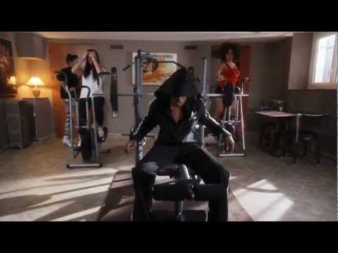 Young Chang Mc - Madame Young Clip "Officiel" (Mars 2012)
