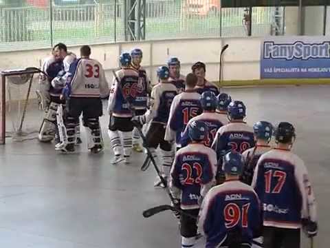 séria ŠHBK Ružinov - HBK Nitrianski Rytieri Nitra 0:3 séria ŠHBK Ružinov - HBK Nitrianski Rytieri Nitra 0:3