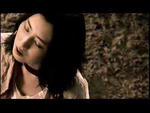 tsuki - Dedicado a la persona que... más... Amé, Amo y que Amaré el resto de mis dias...! Liu... this is a video of Tsukiko Amano... este es un video de Tsukiko Aman...