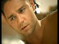 !!!!!!!!!!!!!!!!!!!!! singing russell crowe!!! song: weight of the man