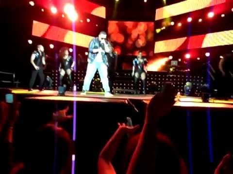 Daddy Yankee Palau Olimpic Badalona, Barcelona - Danza Kuduro remix, Rompe